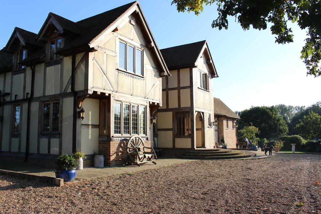 Oakwrights Apartment Terling Luaran gambar