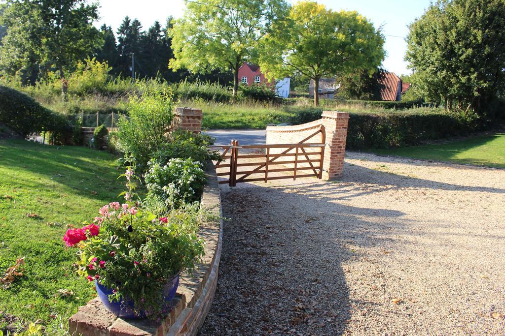 Oakwrights Apartment Terling Luaran gambar